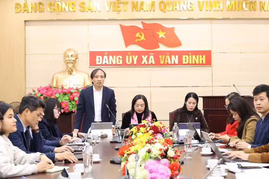 Vân Đình năm đầu sáp nhập: thu vượt 203%, giải ngân gần 99%