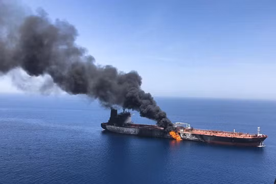 Hormuz 'rung chuyển', châu Á và cả Việt Nam chịu tác động đầu tiên