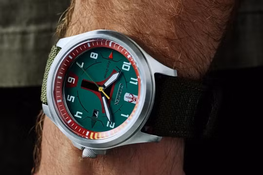 Citizen ra mắt đồng hồ Boba Fett AW1418-06W: Sự giao thoa giữa Star Wars và công nghệ Eco-Drive