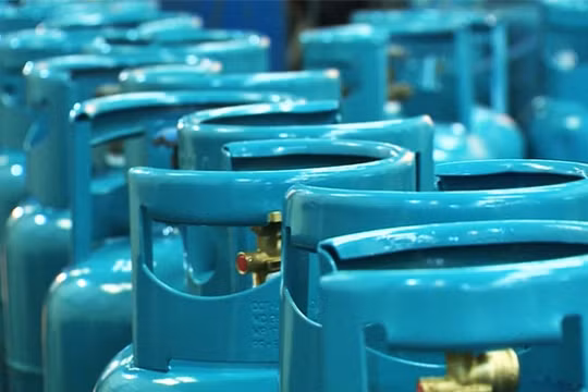 Giá gas hôm nay 1/1/2026: Tăng mạnh gần 80.000 đồng/bình ngay ngày đầu năm
