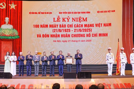 Hội Nhà báo Việt Nam: Ổn định tổ chức, lan tỏa hoạt động, khẳng định bản lĩnh và vị thế mới