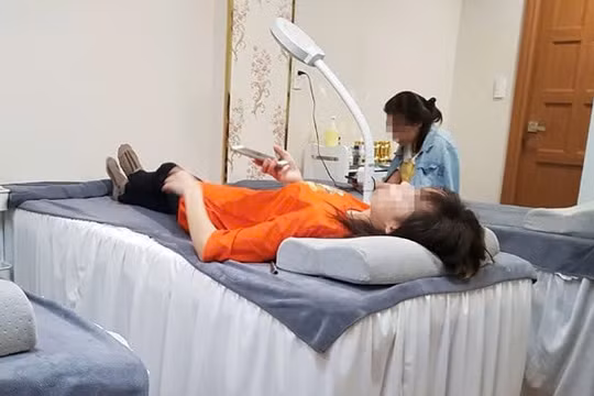 TP Hồ Chí Minh: Đường dây tiêm filler ‘chui’ trong nhà dân bị phạt 80 triệu đồng