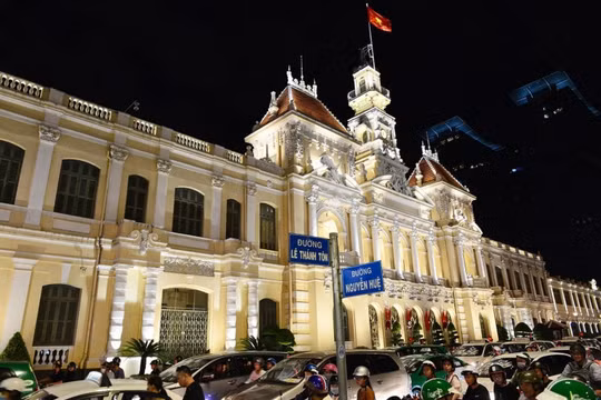 Dự báo thời tiết ngày 18/1: TP HCM ngày nắng, đêm và sáng trời mát
