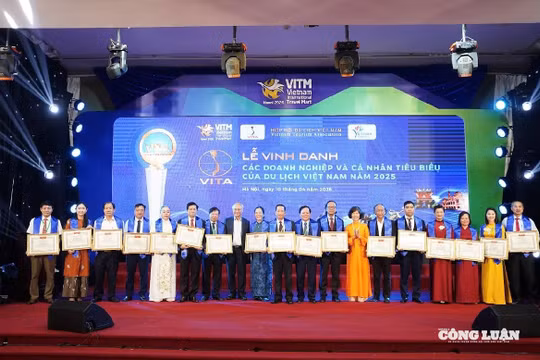 Hiệp hội Du lịch Việt Nam vinh danh 221 tập thể, cá nhân tiêu biểu năm 2025