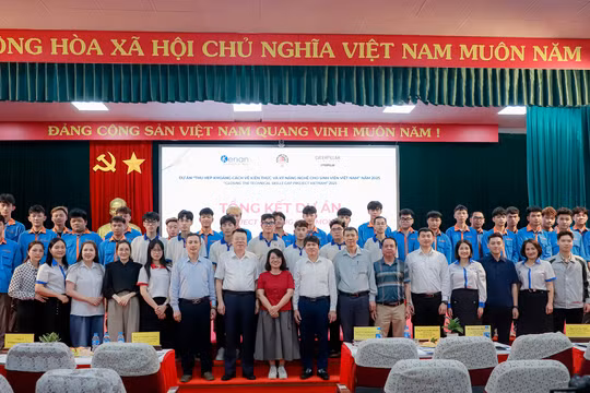 Kéo doanh nghiệp vào lớp học, sinh viên 'ra trường là làm được việc'