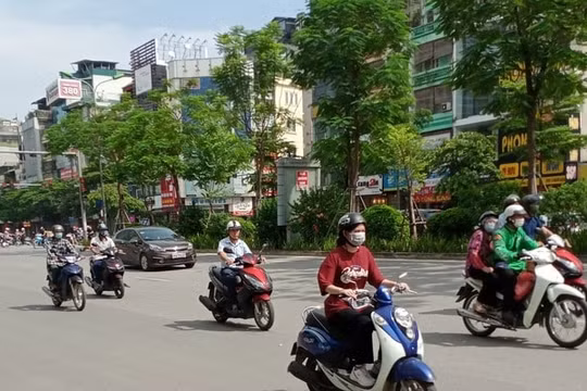 Dự báo thời tiết ngày 24/2: TP HCM hanh khô, nắng nóng 35 độ