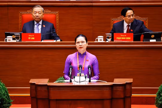 Đẩy mạnh phát huy dân chủ, bảo đảm quyền làm chủ của Nhân dân theo phương châm 'Dân biết, dân bàn, dân làm, dân kiểm tra, dân giám sát, dân thụ hưởng'