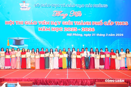 Hải Phòng công nhận 1077 giáo viên dạy giỏi thành phố