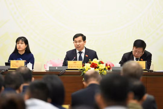 Mở đầu nhiệm kỳ Quốc hội bằng dấu ấn ‘lập pháp chủ động’, kiện toàn bộ máy lãnh đạo cấp cao