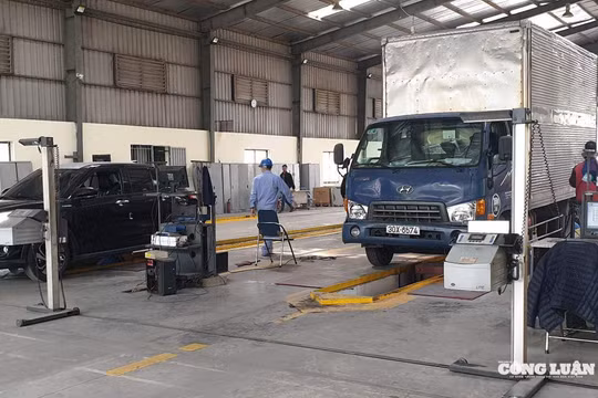 Đưa phương tiện đo nồng độ khí thải vào phát hiện vi phạm giao thông