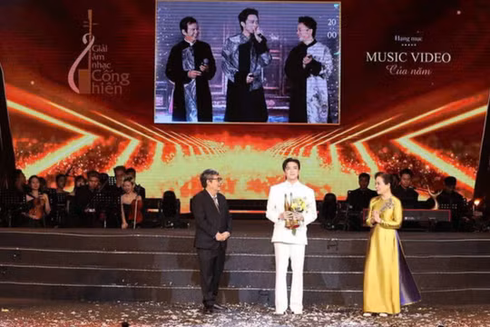 SOOBIN Hoàng Sơn thắng lớn tại giải Cống hiến 2026