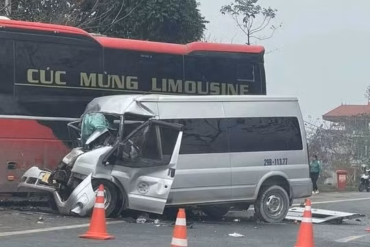 Lạng Sơn: Va chạm hai xe khách trên Quốc lộ 1, nhiều người thương vong