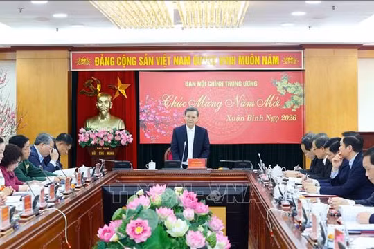 Chuẩn bị trình Trung ương Nghị quyết về công tác phòng, chống tham nhũng, lãng phí, tiêu cực trong giai đoạn mới