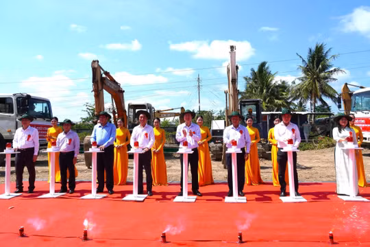 Cà Mau khởi công cầu kết nối Bệnh viện Đa khoa tỉnh