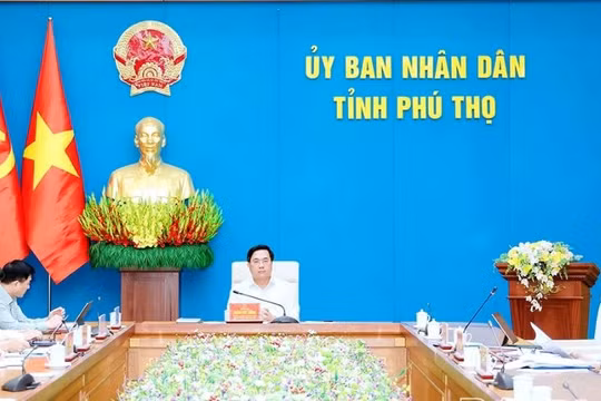 Phú Thọ yêu cầu chỉnh trang trụ sở, chú trọng không gian cộng đồng