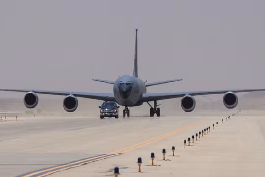 Báo WSJ: 5 máy bay tiếp dầu của Mỹ bị hư hại do đòn tập kích của Iran