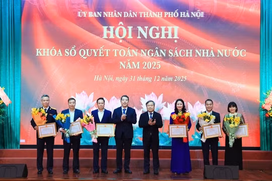 Thu ngân sách 2025 của Hà Nội đạt hơn 700.000 tỷ đồng, đứng đầu cả nước