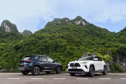 Yaris Cross vượt xa Xforce, VF 6 vẫn ‘bá chủ’ phân khúc B-SUV