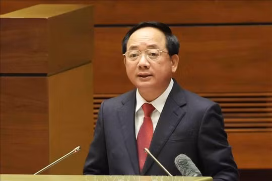 Hội nghị toàn quốc nghiên cứu, học tập, quán triệt và triển khai thực hiện Nghị quyết Hội nghị lần thứ hai Ban Chấp hành Trung ương Đảng khóa XIV: Quy định toàn diện về công tác chính trị, tư tưởng trong Đảng