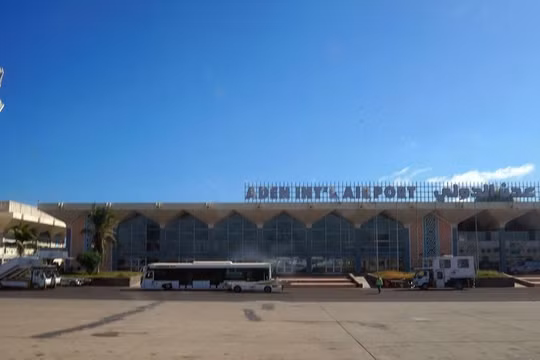 Sân bay Yemen đóng cửa do căng thẳng giữa Ả Rập Xê Út và UAE