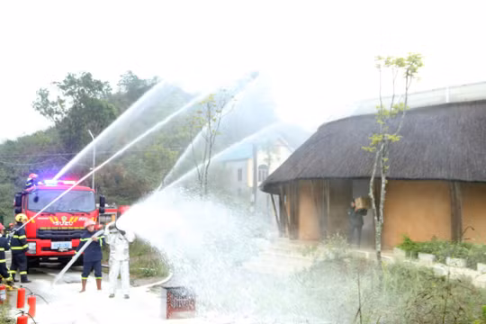 Diễn tập Phòng cháy chữa cháy tại Cơ sở Bảo tồn Gấu Ninh Bình: Sẵn sàng ứng phó sự cố