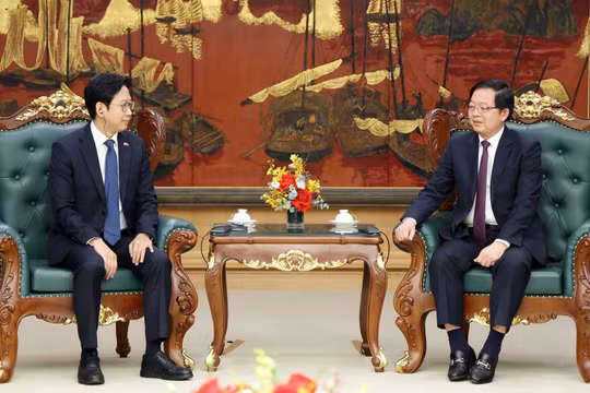 Khuyến khích doanh nghiệp Hàn Quốc tăng cường đầu tư mới và mở rộng quy mô tại Việt Nam