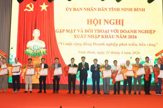 Ninh Bình cam kết đồng hành thực chất, hỗ trợ nhanh chóng và không phân biệt đối xử với các nhà đầu tư