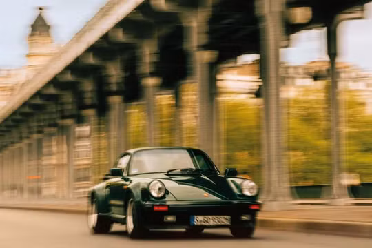 Vì sao chiếc Porsche 930 được gọi là 'kẻ góa phụ'