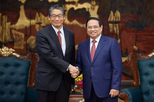Thủ tướng đề nghị Nhật Bản hỗ trợ Việt Nam tiếp cận nguồn dầu dự trữ 80 triệu thùng