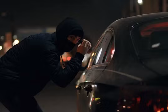 Trộm xe giờ có thể hack hệ thống khởi động chỉ trong chưa đầy một phút