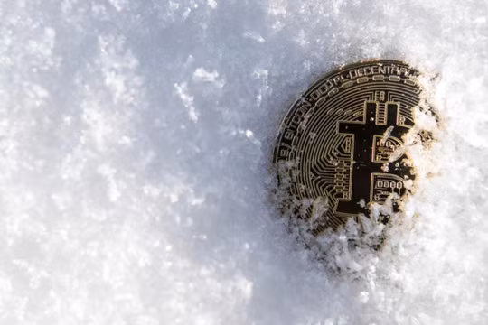 Bitcoin bật tăng lên 68.000 USD khi thị trường tiền số khởi sắc