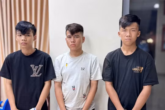 Thủ đoạn của 3 thiếu niên chém người, cướp tài sản tại An Giang