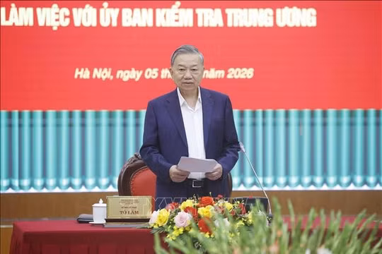 Tổng Bí thư Tô Lâm: Chuyển mạnh công tác kiểm tra, giám sát sang phòng ngừa từ sớm, từ xa