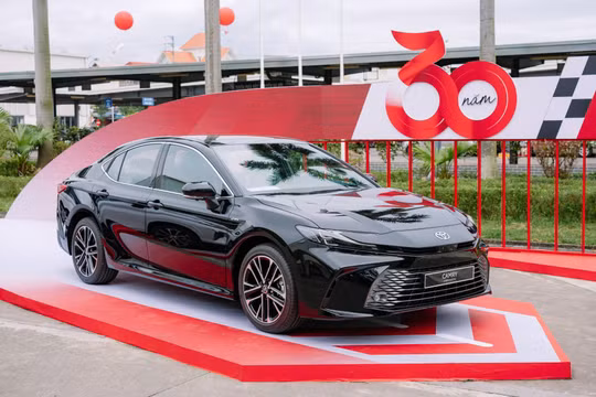 Giảm giá niêm yết kèm ưu đãi lớn, người dùng hưởng lợi khi mua xe Toyota Hybrid đầu năm 2026