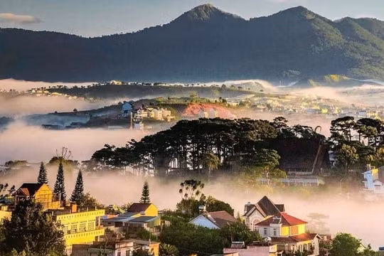 Lâm Đồng thí điểm du lịch không khói thuốc, hướng tới điểm đến xanh