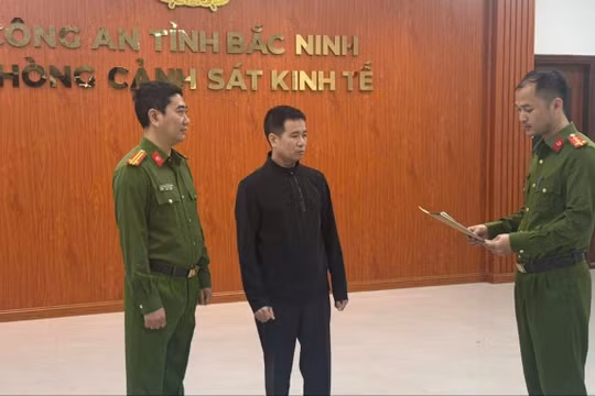 Sản xuất giấm ăn giả, một chủ cơ sở ở Bắc Ninh bị khởi tố