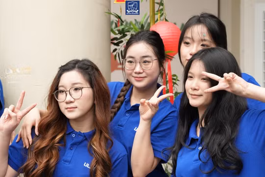 Đại học Ngoại ngữ cắt giảm mạnh tổ hợp xét tuyển, dừng xét kết hợp IELTS