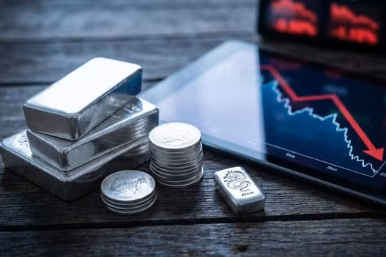 Giá bạc hôm nay 31/1/2026: Bạc Phú Quý về mốc 3,27 triệu đồng/lượng