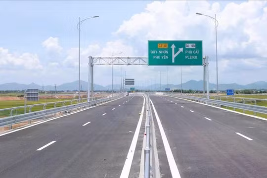 Thống nhất thời gian thông xe cao tốc Bắc - Nam qua Quảng Ngãi và Gia Lai