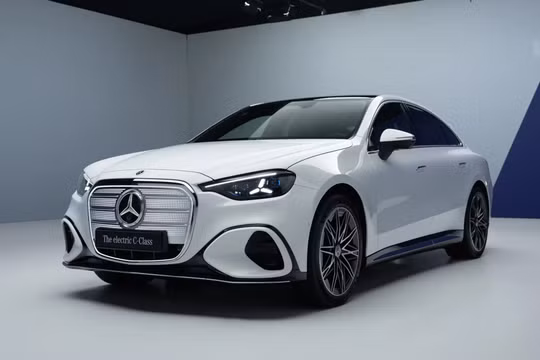 Xem trước Mercedes C-Class thuần điện nhiều công nghệ như S-Class