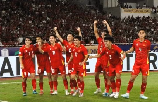 U23 Việt Nam đối mặt dàn sao Al Nassr: VAR trở thành tấm khiên tại giải châu Á