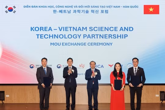 Đại học Quang Trung đẩy mạnh hợp tác quốc tế: Bước tiến chiến lược trong lĩnh vực công nghệ lượng tử