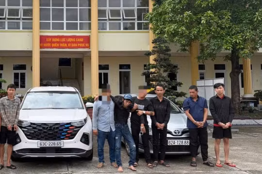 Nhóm đối tượng manh động chặn xe bắt giữ người phụ nữ để bán sang Campuchia
