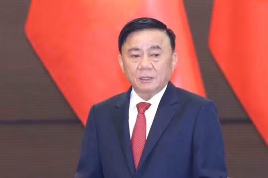 Thường trực Ban Bí thư Trần Cẩm Tú lên đường thăm chính thức Lào và Campuchia