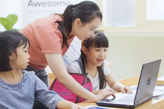 Kịp thời ngăn chặn, bóc gỡ, xóa bỏ các thông tin xấu, độc, tác động tiêu cực đến học sinh