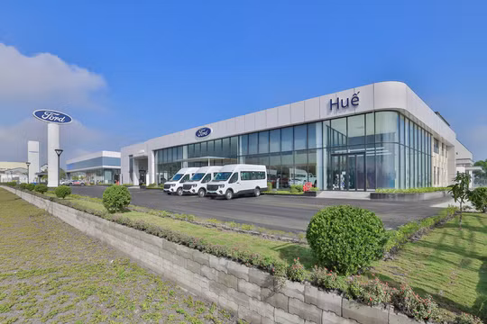 Nhà phân phối Ford Signature 2.0 đầu tiên tại Việt Nam đi vào hoạt động