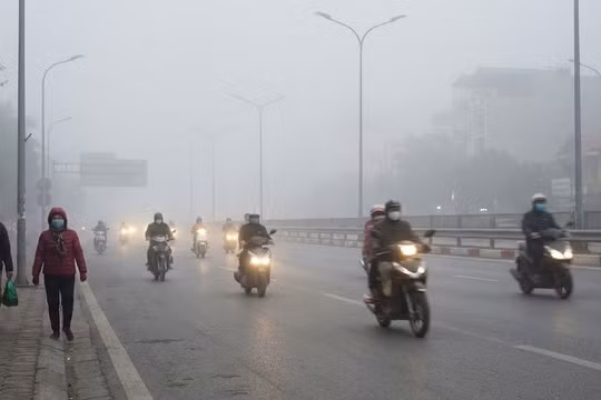 Thời tiết Hà Nội 19/1: Sáng sương mù dày đặc, trưa chiều hửng nắng bất ngờ