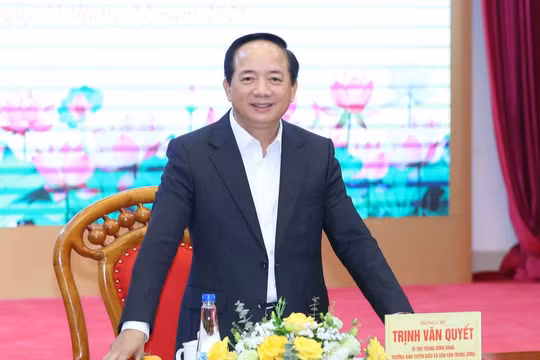 Khơi dậy tinh thần yêu nước, ý chí quyết tâm thực hiện thắng lợi mục tiêu chiến lược trong kỷ nguyên mới