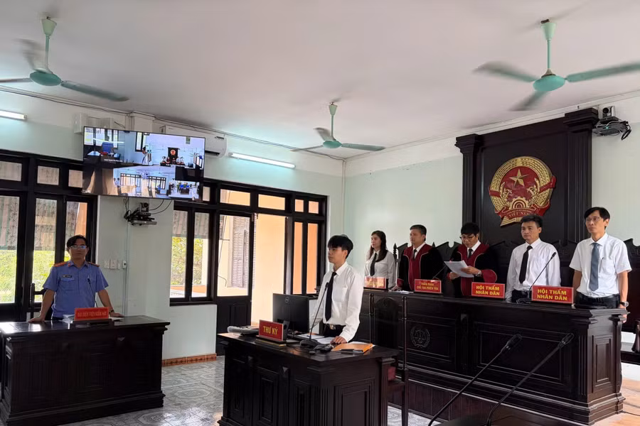 Mua bán gần 235 gam ma túy, hai bị cáo lĩnh 35 năm tù