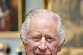 Vua Charles III trở thành nhà vua Anh đầu tiên công khai số tiền thuế cá nhân